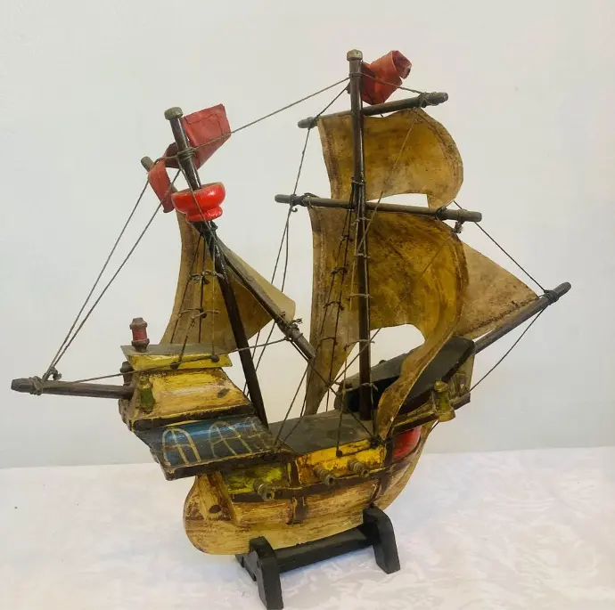Antique beautiful rare Wooden & Leather handmade ship ! 40x33x12cm