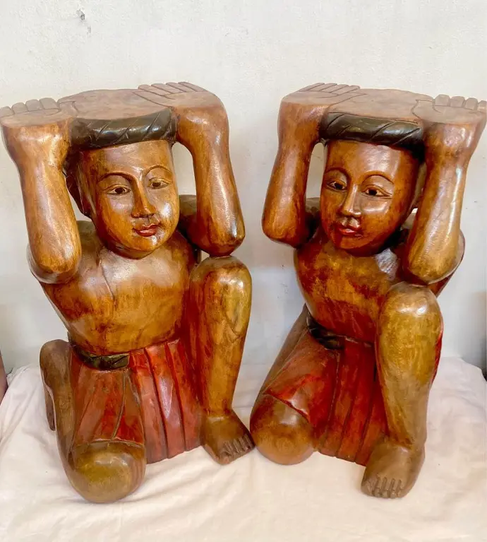 Pair Of Vintage Handmade Large Heavy Solid Wooden Statues /stands / Tables! 50x30x25cm