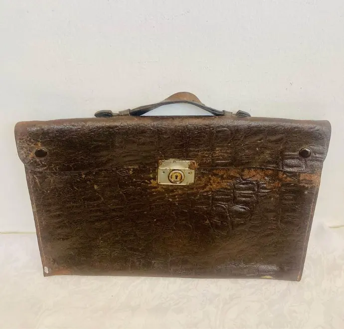 Antique original 1920-40’s leather bag! 37x24cm