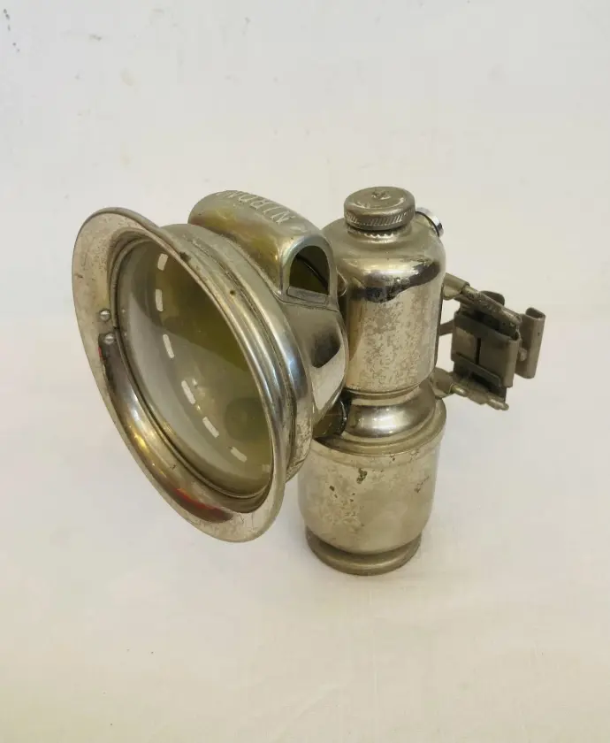 Antique rare collectible bicycle carbide/ acetylene lamp. 16x16x9cm.