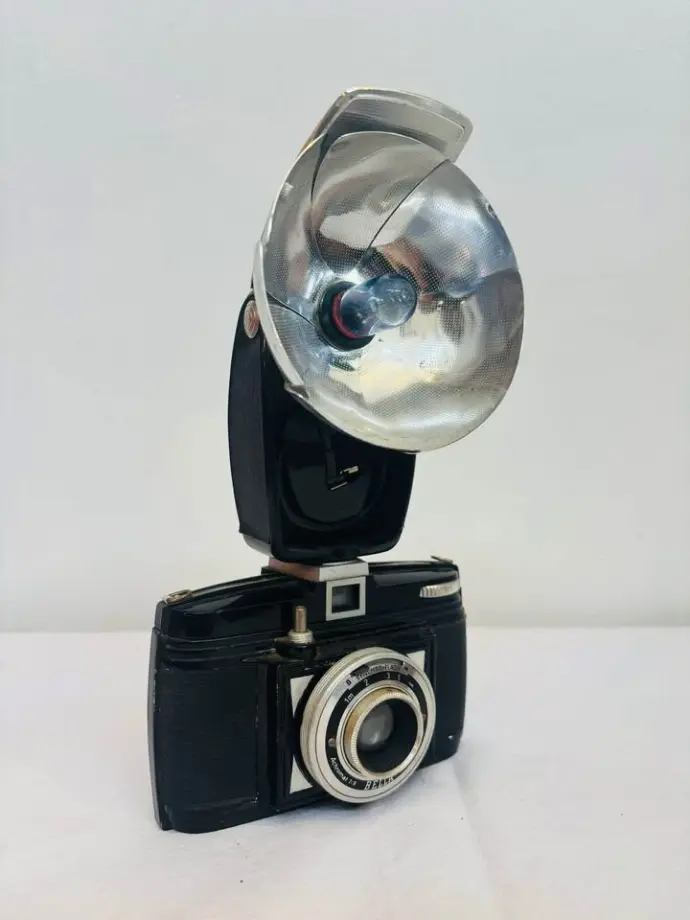 Antique Collectible Camera with Large Metal Flasher. 22cm.
