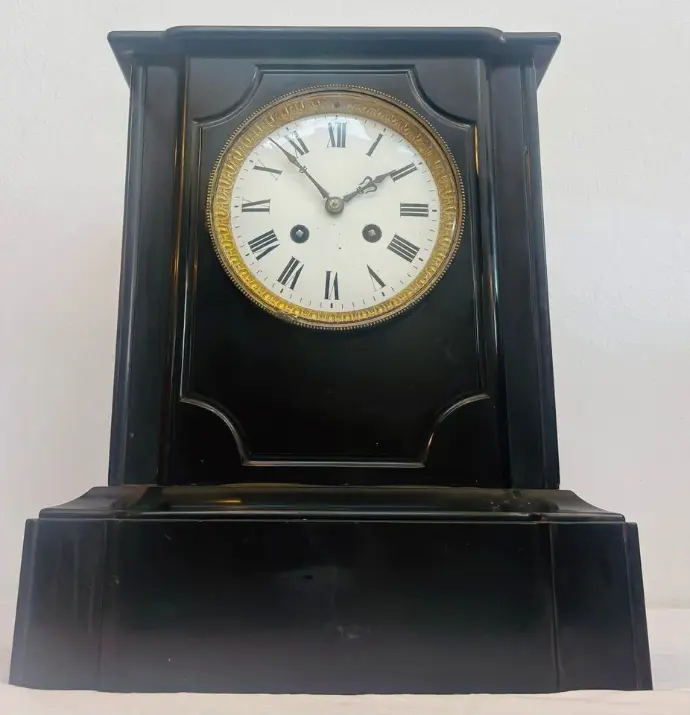 Antique 1800’s Very Heavy Marble French Clock. Working. No chiming. 33x28x14cm