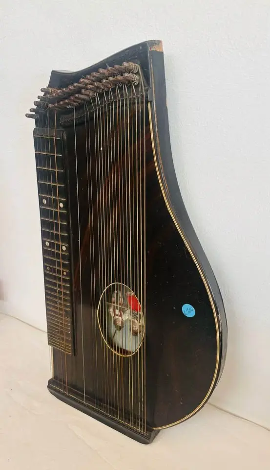 Antique Rare 1800’s German Zither/Concert Guitar. 55x29x7cm