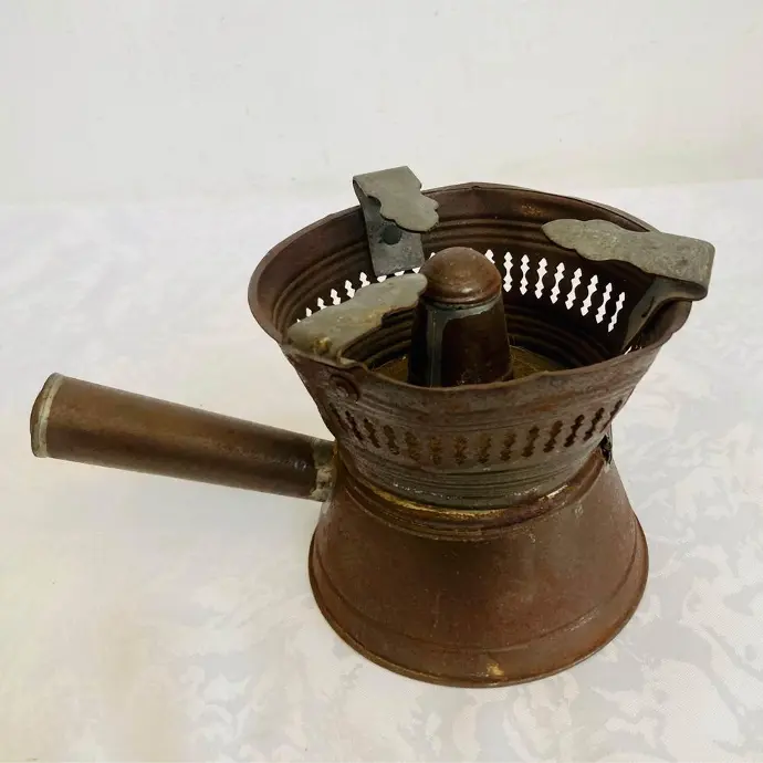 Antique metal stove(stamped) 20x13x12cm