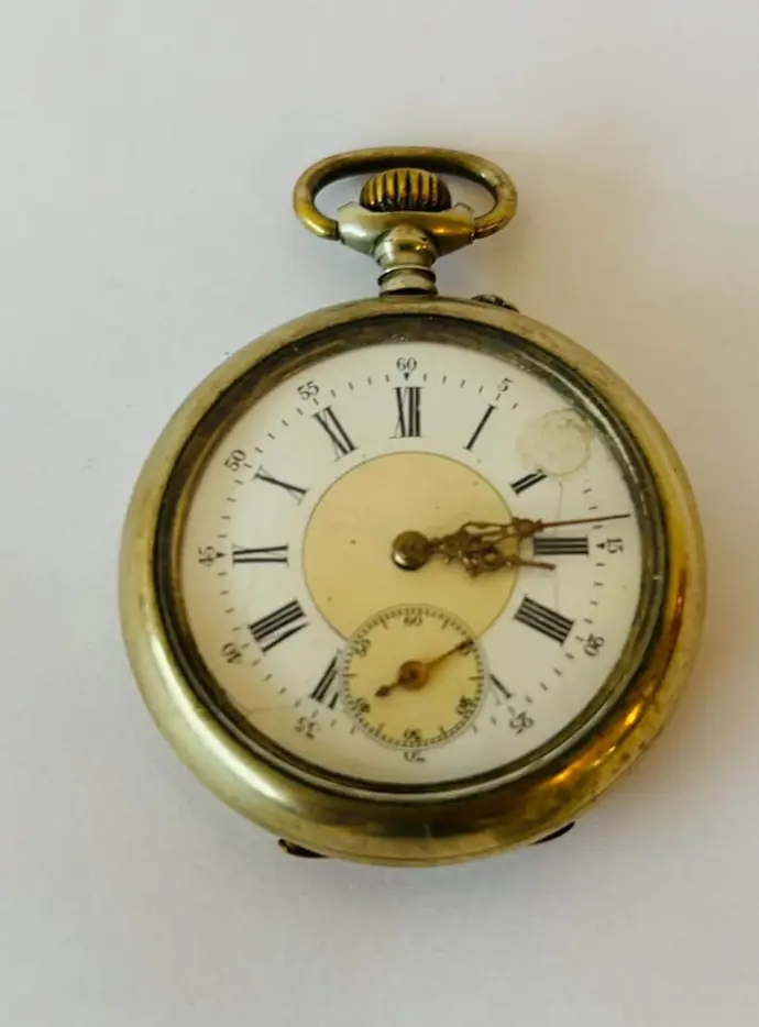 Antique 1800’s mechanical pocket watch. Working. 7x5cm