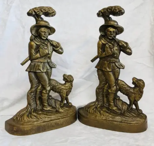 Pair of antiques 1800’s original Victorian bronze heavy (aprox. 10kg) statues. 38x23x7cm