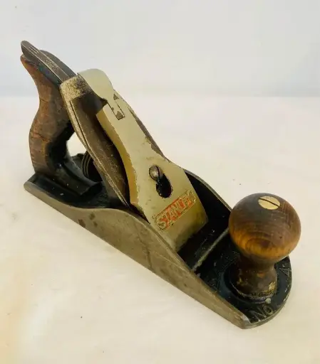 Antique Stanley bailey no.4 1940’s woodworking plane! Good condition working! Made in England! 24cm