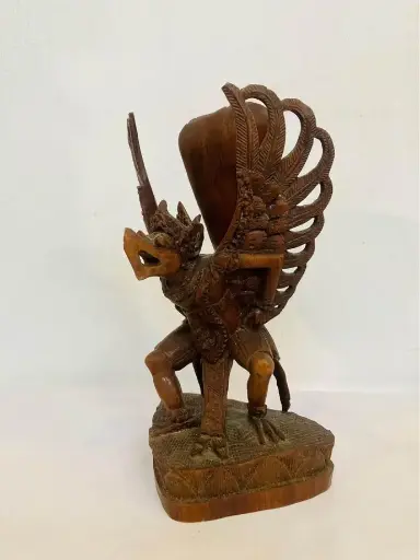 Antique wooden hand carved statue! 22x12x11cm