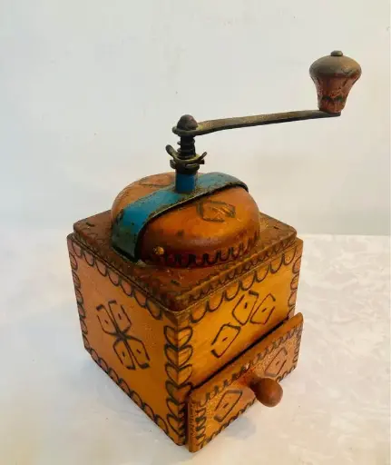 Antique original handmade Wooden coffee/pepper grinder! working! 22x12x11cm