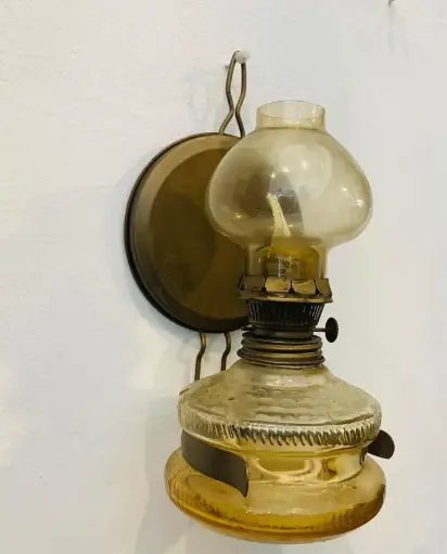Antique Original Wall Mounted Oil Lamp !(working) 26x15cm
