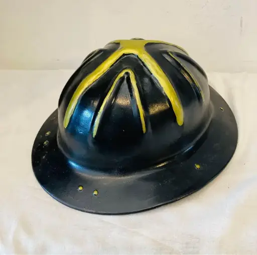 Antique original 1920-40’s metal mining safety hat ! Made in Scotland! 32x27x15cm