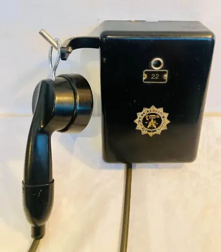 Antique rare 1920-40 ERICSSON wall-mounted metal Bakelite telephone!