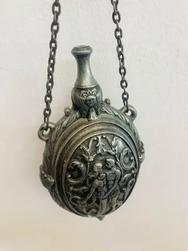 Old collectible rare pewter flask! Great condition! 18x10x8cm