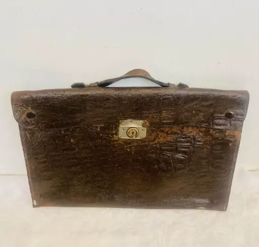 Antique original 1920-40’s leather bag! 37x24cm