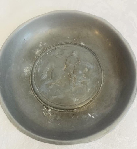 Antique dated 1824 small pewter plate.10x2cm
