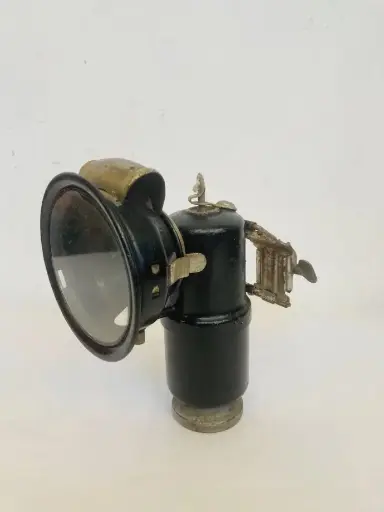 Antique collectible carbide/acetylene lamp. 18x16x9cm