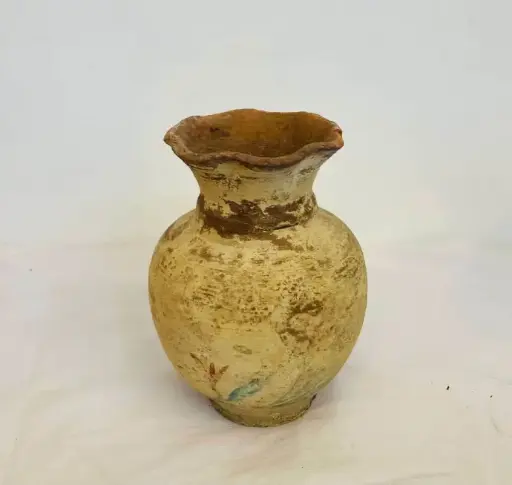 Antique handmade Cyprus clay vase. 18x13cm.