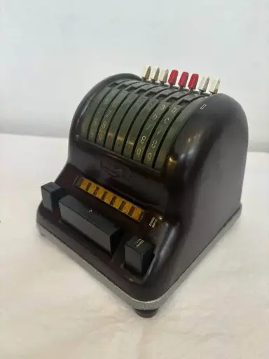 Antique Rare 1920-40’s Triumphator Bakelite & Cast iron calculator / adding machines. Functional 16x15x14cm