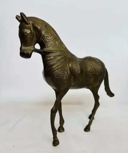 Large Antique Handmade Bronze Horse. 33x26x9cm