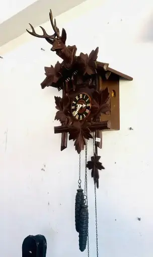 Large antique 1940’s Original German Cuckoo Clock with Dear Head. 40x30x28cm serviced working.