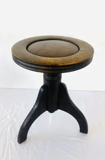 Antique 1800’s adjustable Wooden & Metal Piano Stool (restored) Great Condition. Size close50x36cm